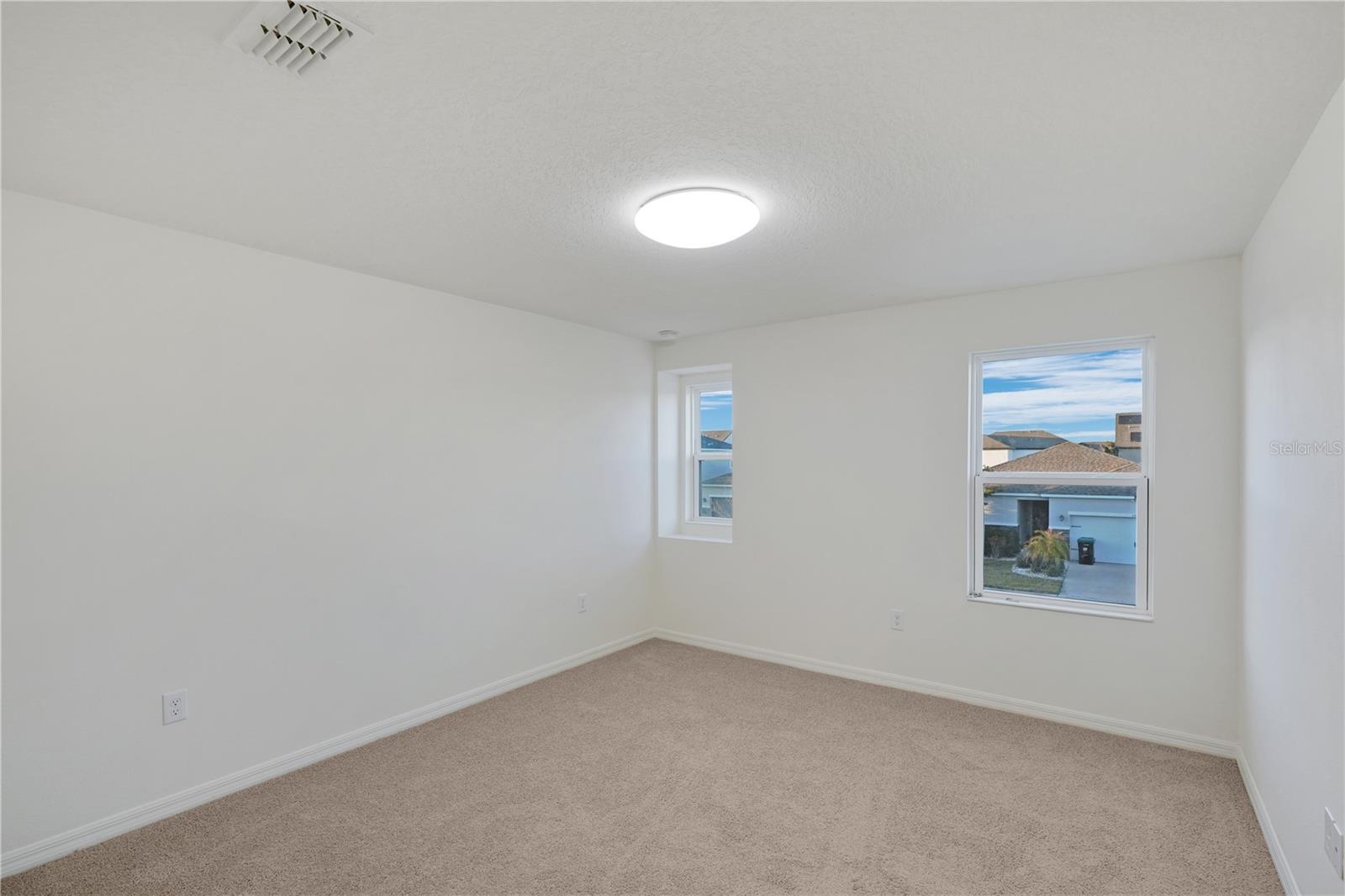 Image 27 of 31 For 13916 Rushing Creek Run