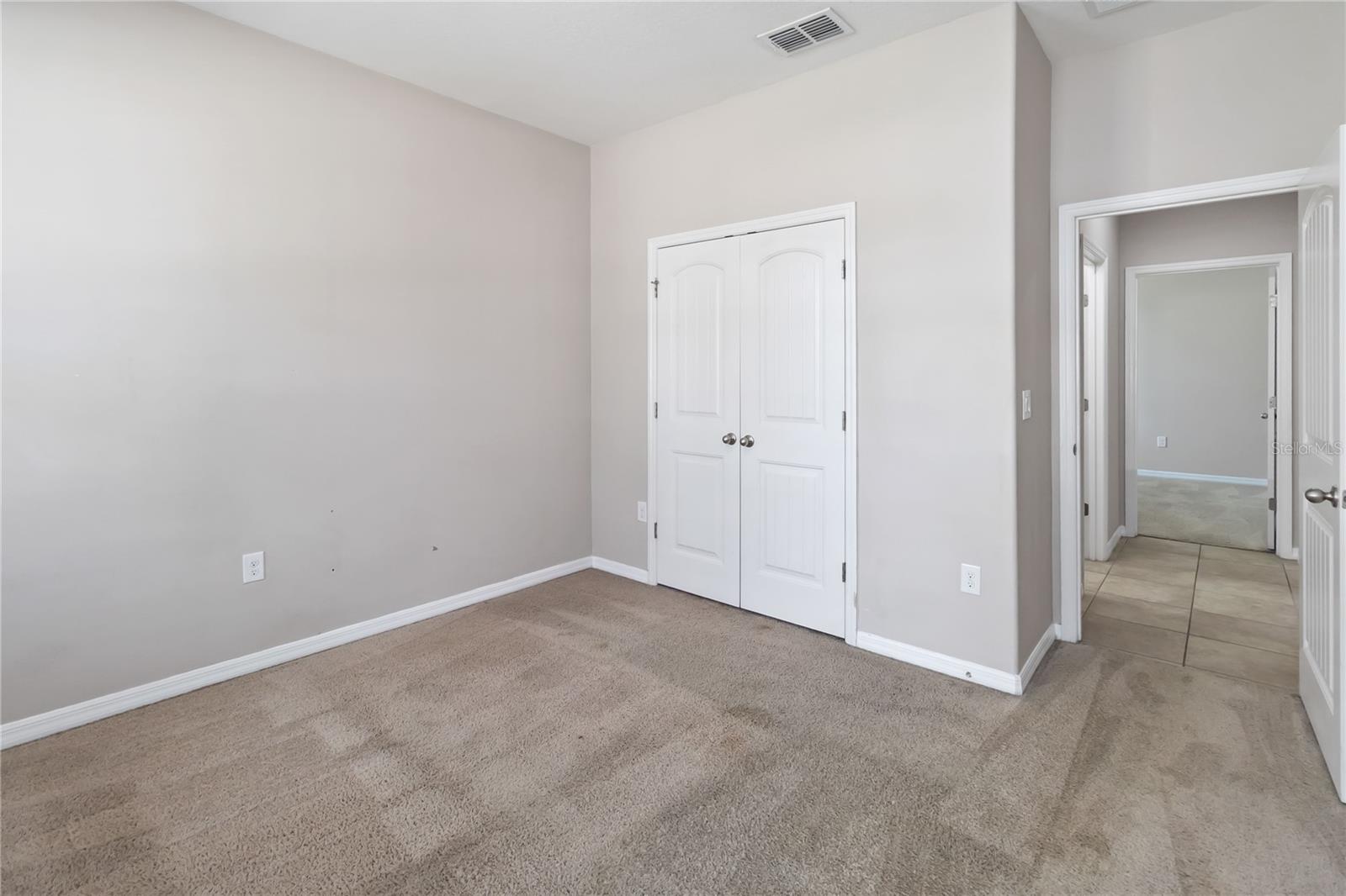 Image 25 of 53 For 1972 Beacon Landing Circle