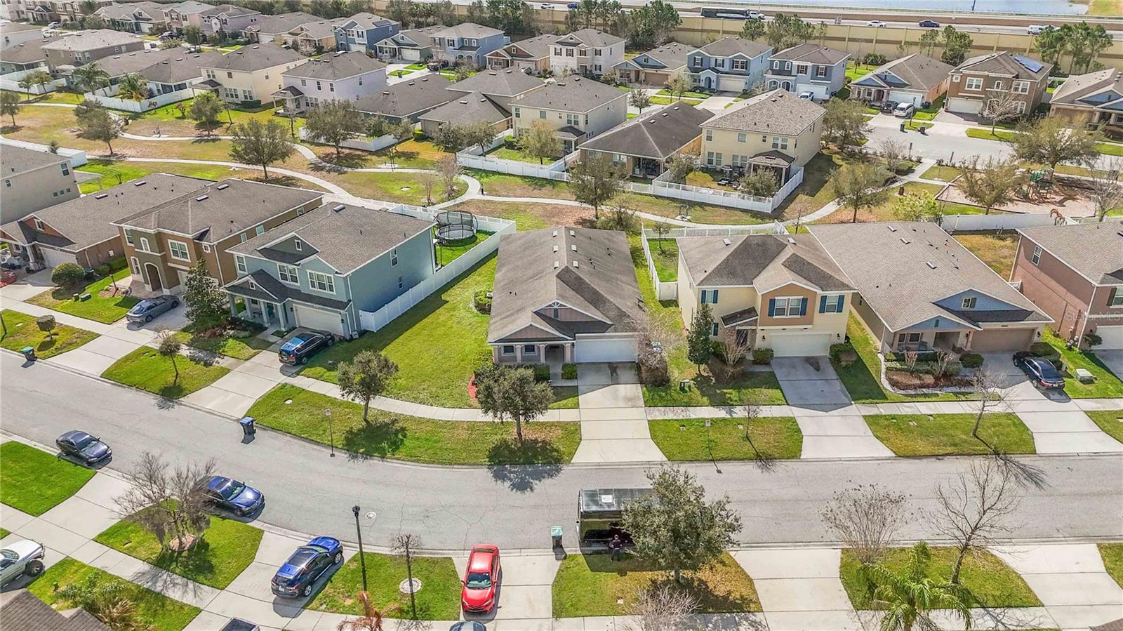 Image 44 of 53 For 1972 Beacon Landing Circle