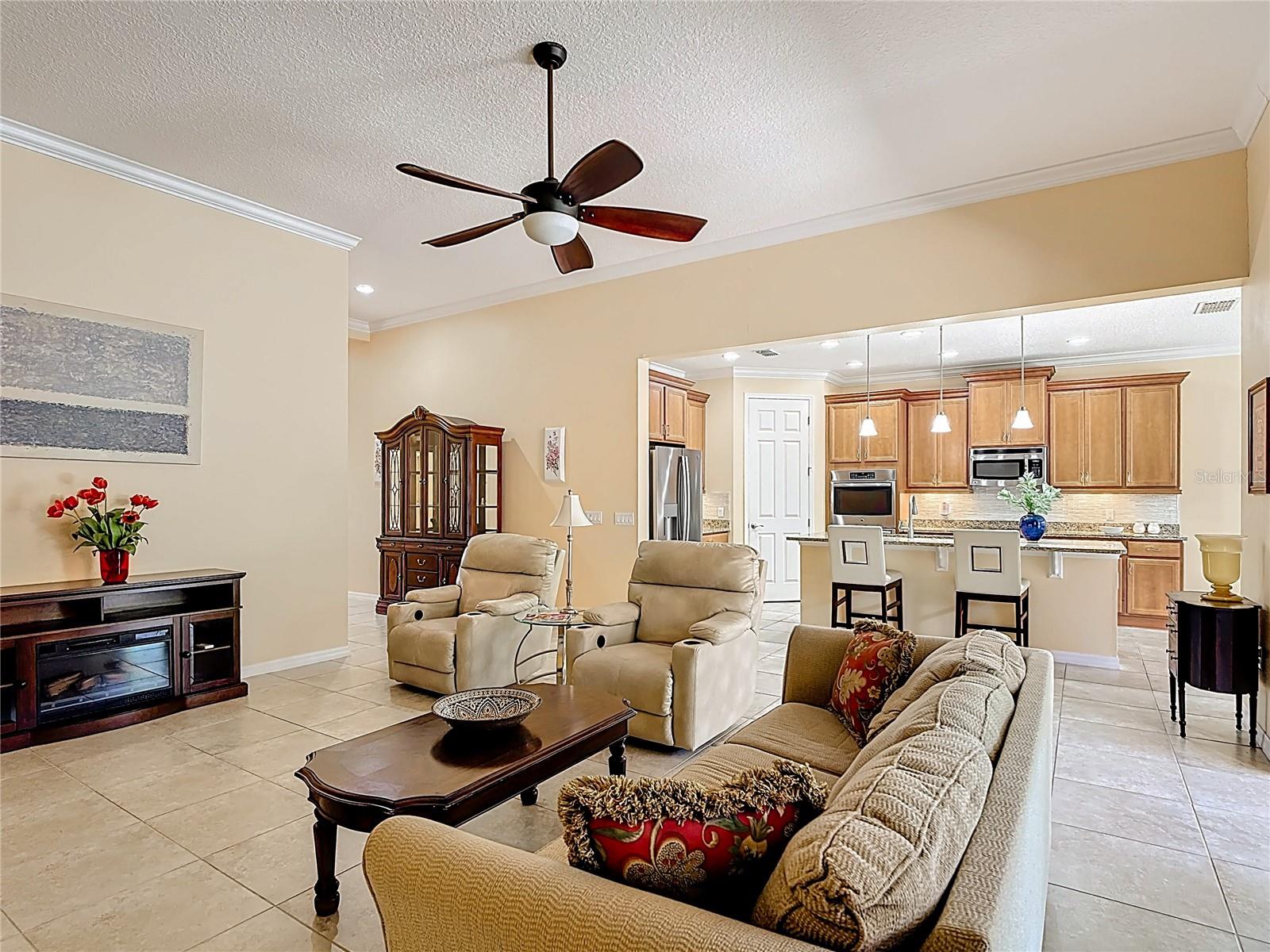 Image 13 of 84 For 531 Via Vitale Court