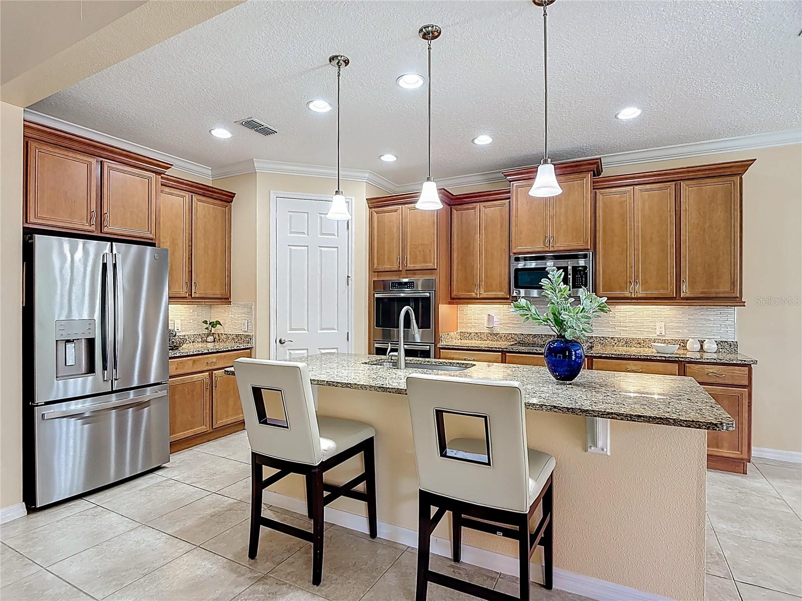 Image 20 of 84 For 531 Via Vitale Court