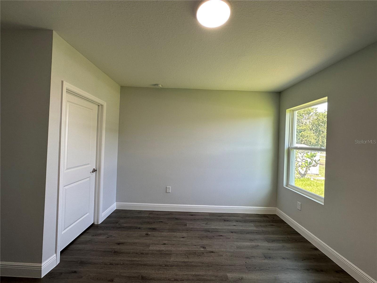 Image 9 of 18 For 513 Albatross Drive B