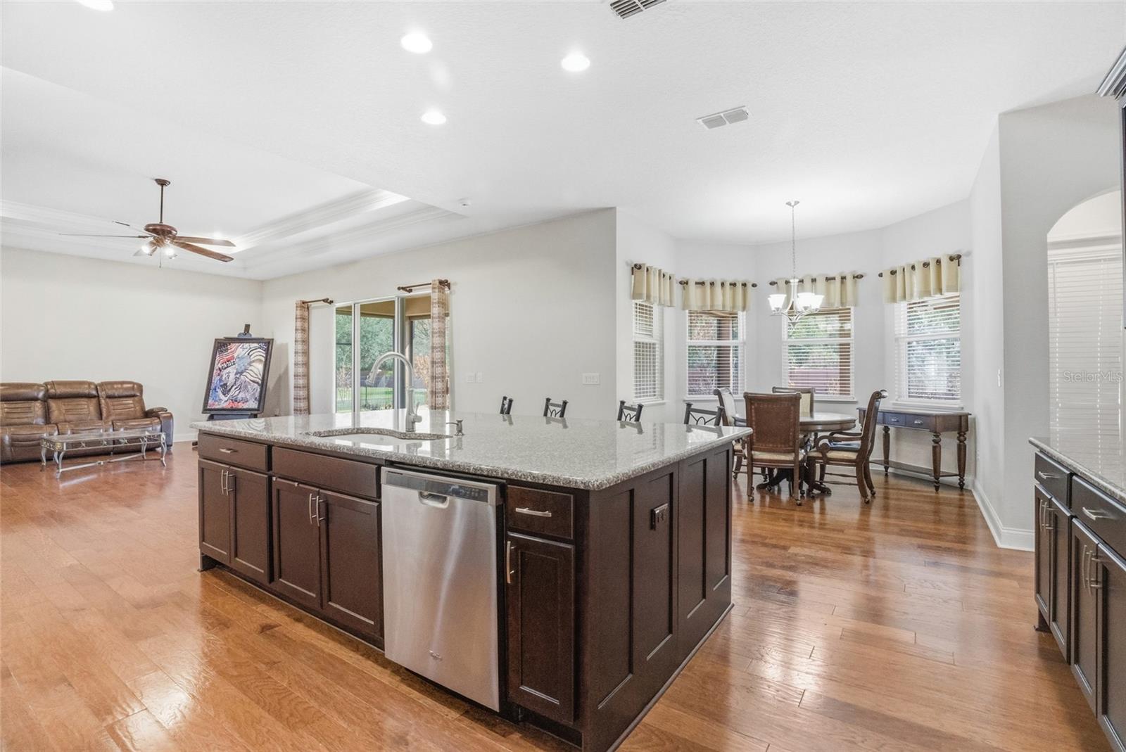 Image 23 of 74 For 18002 Bellezza Drive