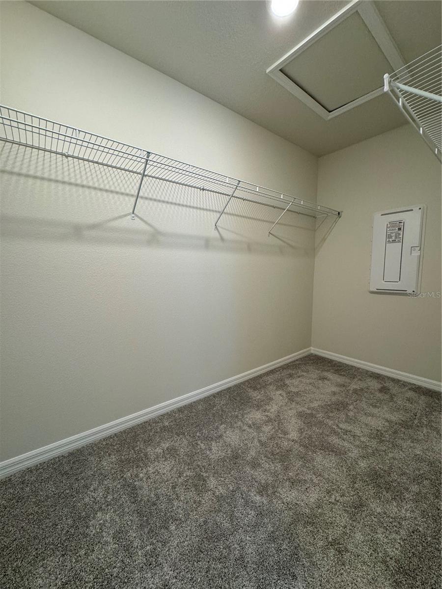 Image 10 of 22 For 105 Violet Vine Ln