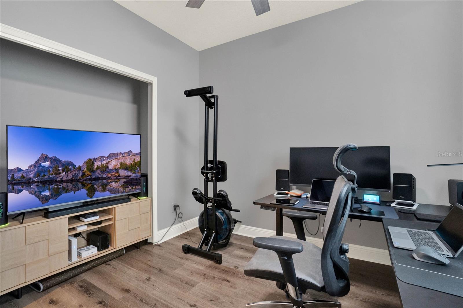 Image 29 of 54 For 3005 Crispin Circle