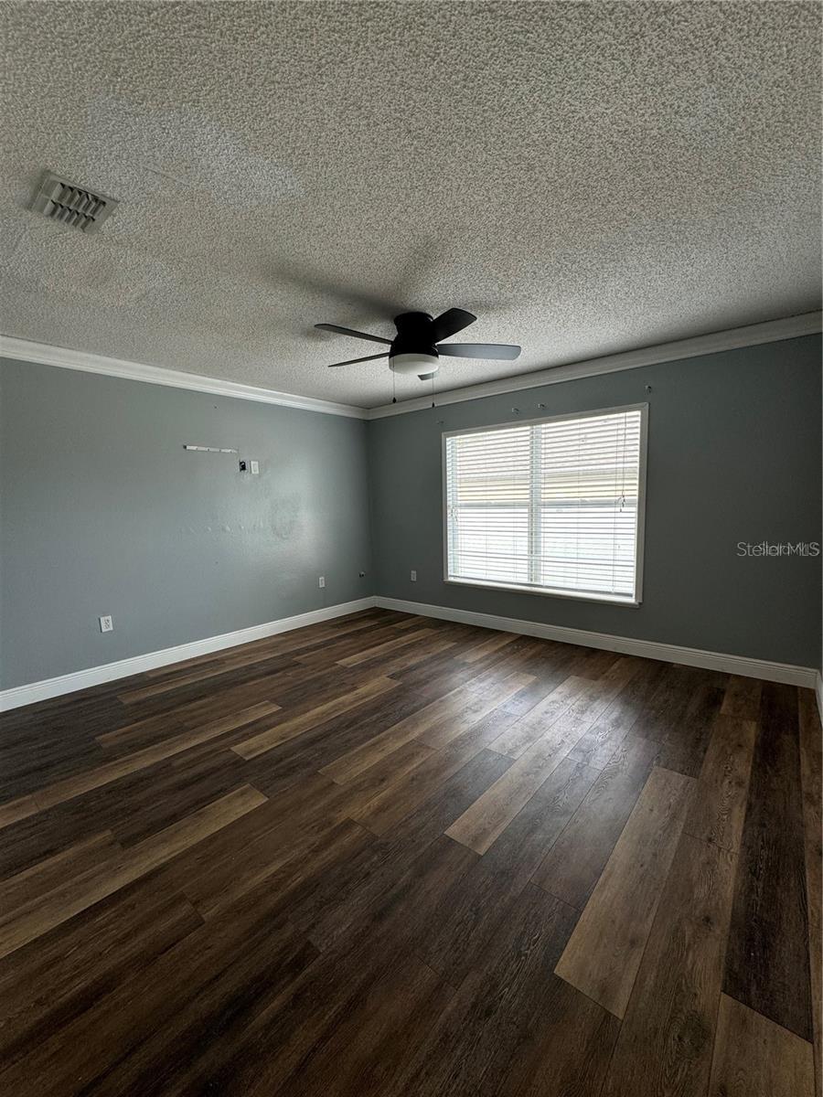 Image 27 of 40 For 604 Tamarin Lane