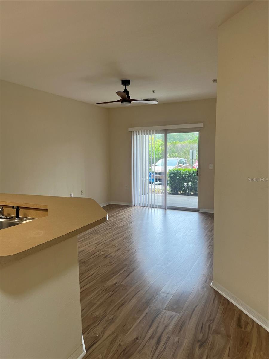 Image 3 of 8 For 8201 Claire Ann Drive 102