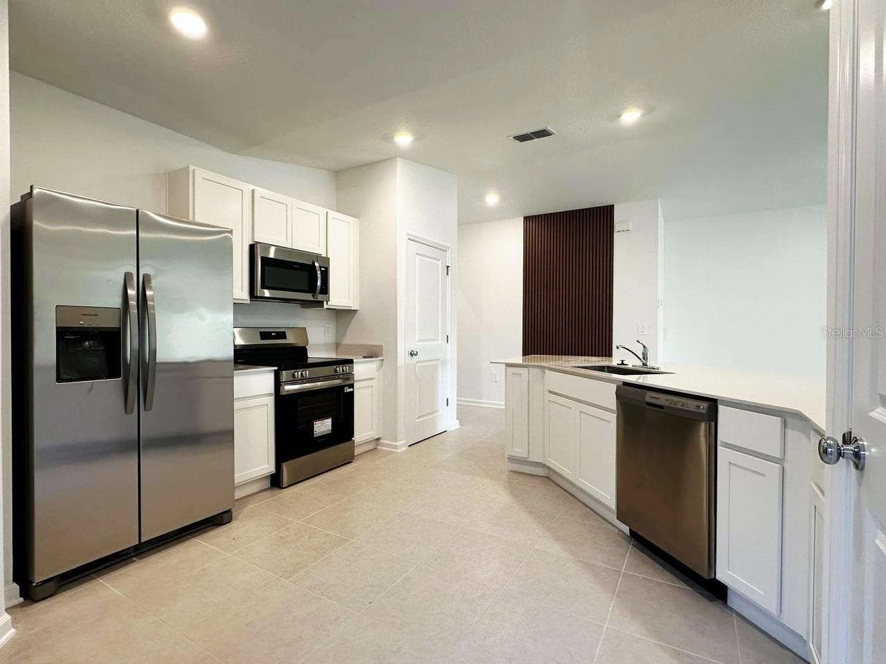 Image 4 of 23 For 339 Puma Loop