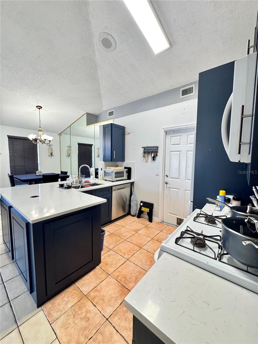 Image 8 of 19 For 6904 Long Needle Court