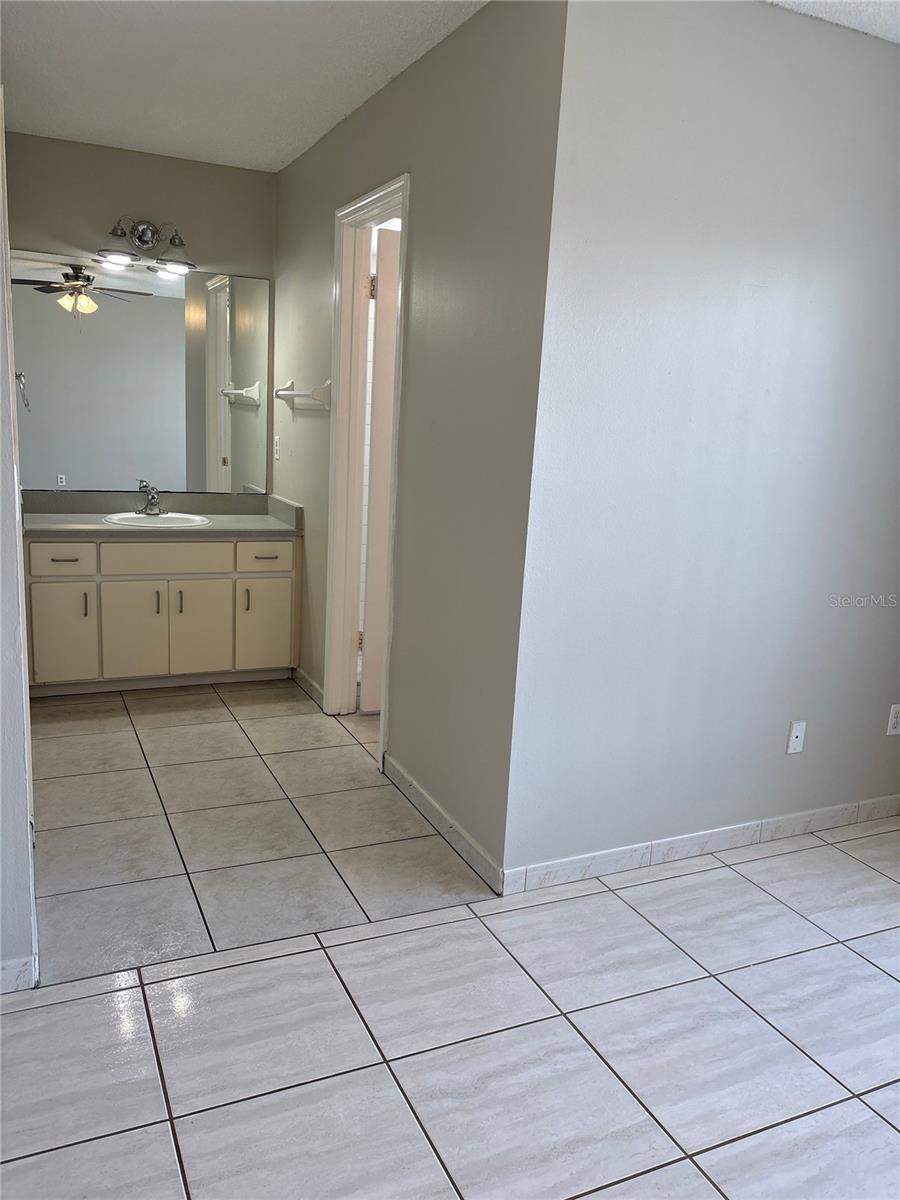 Image 11 of 18 For 2444 Tandori Circle