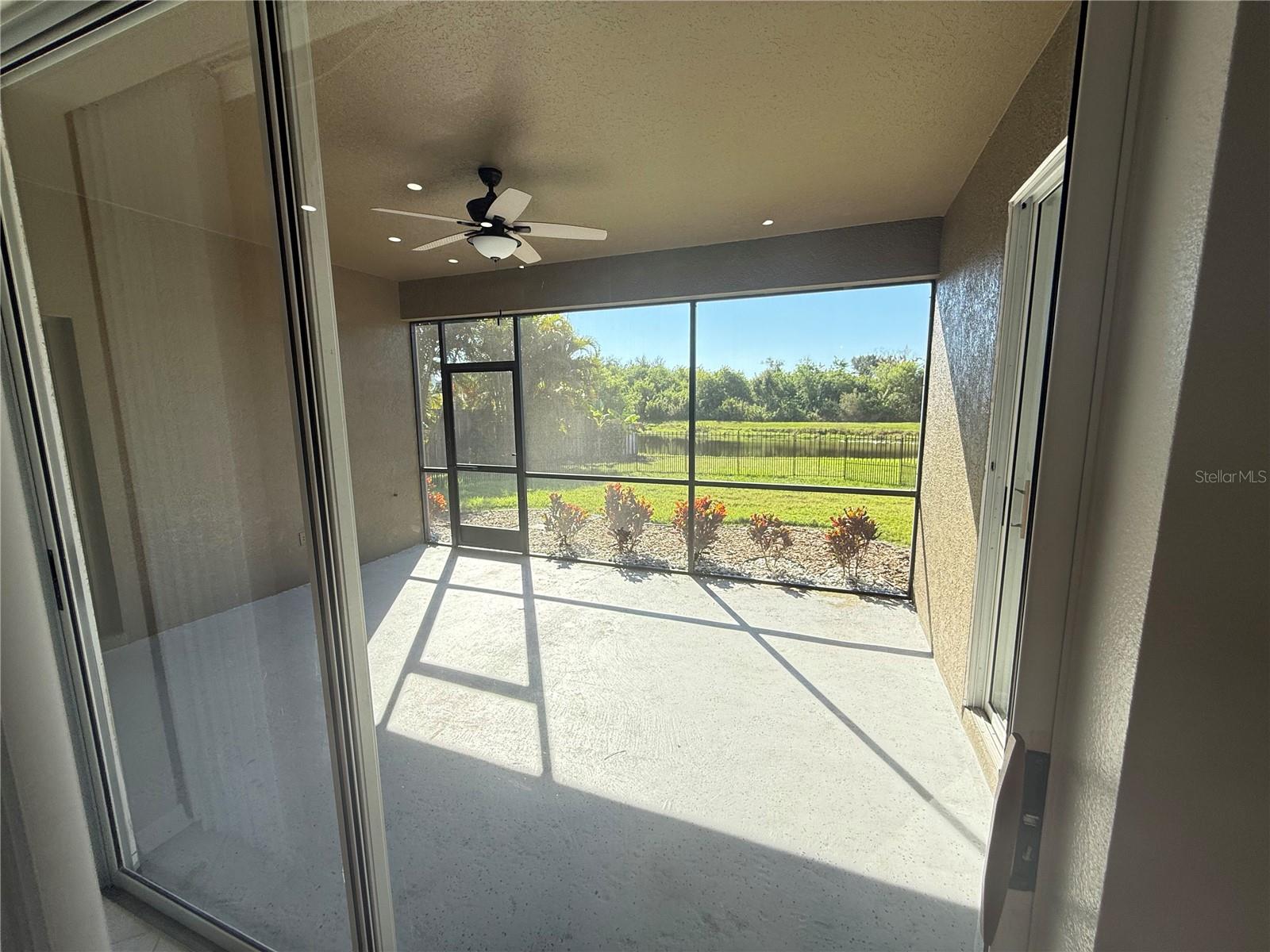 Image 4 of 32 For 6817 Cromwell Garden Drive