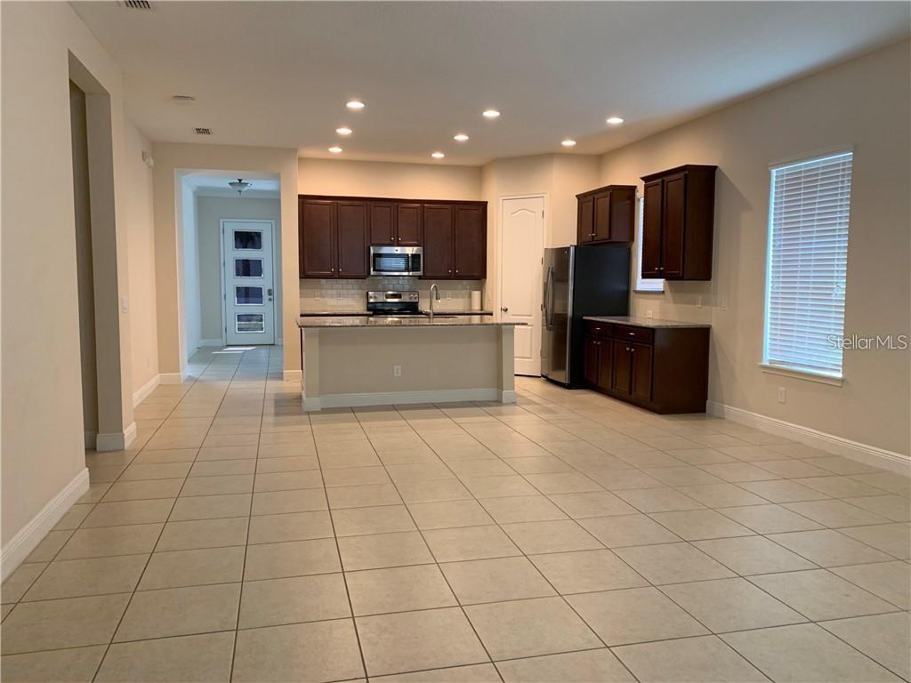 Image 3 of 14 For 8655 Sperry Street