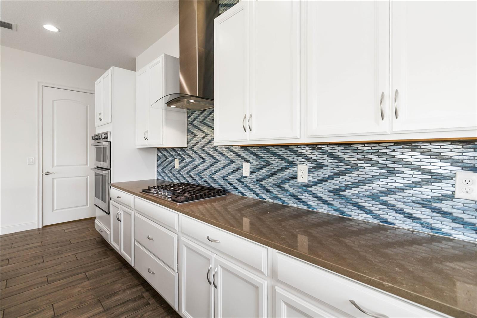 Image 9 of 32 For 2709 Greenlands Street