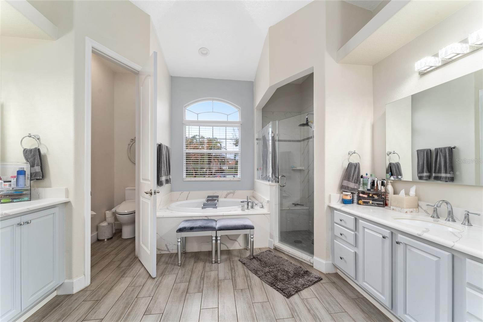 Image 13 of 39 For 2770 Swoop Circle