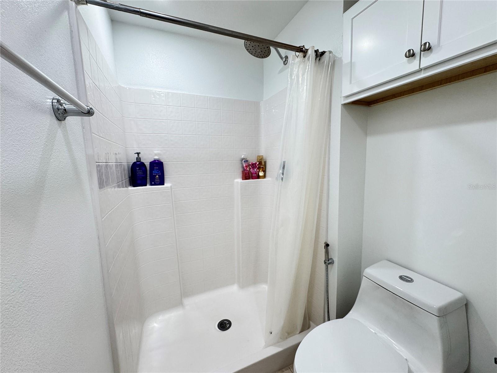 Image 13 of 24 For 220 Milford Street