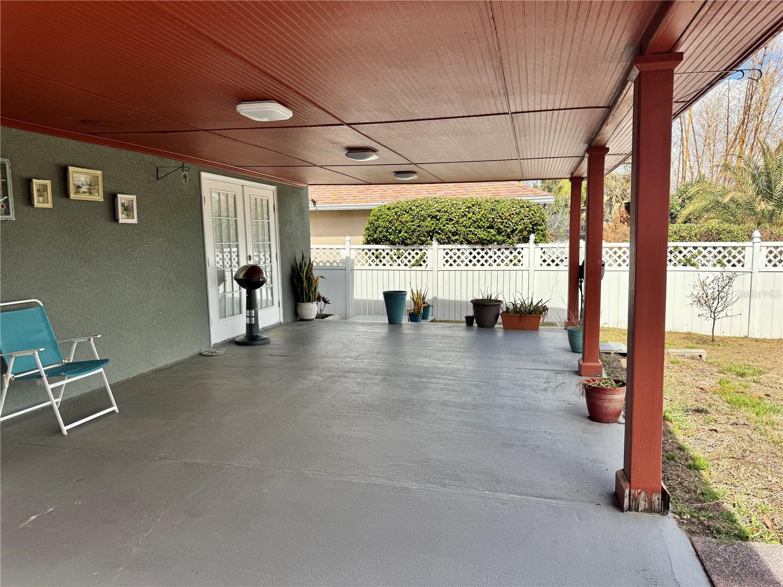 Image 20 of 24 For 220 Milford Street