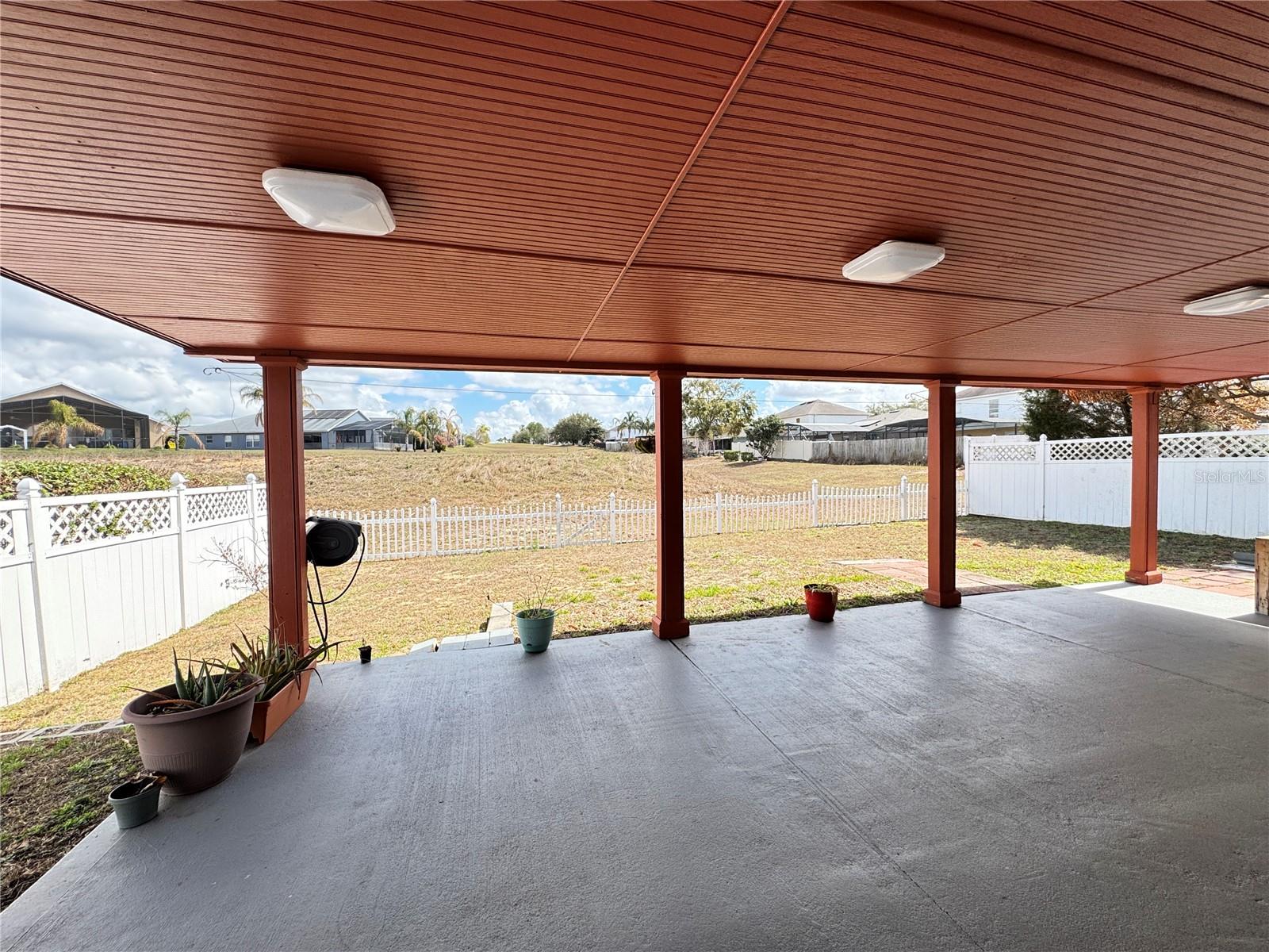 Image 22 of 24 For 220 Milford Street