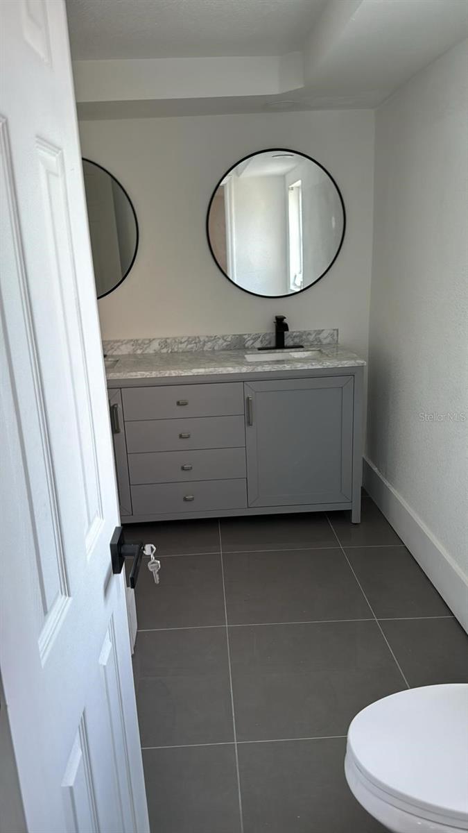 Image 13 of 21 For 1715 Kenilworth Street