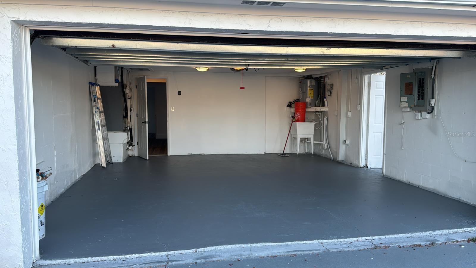 Image 3 of 21 For 1715 Kenilworth Street