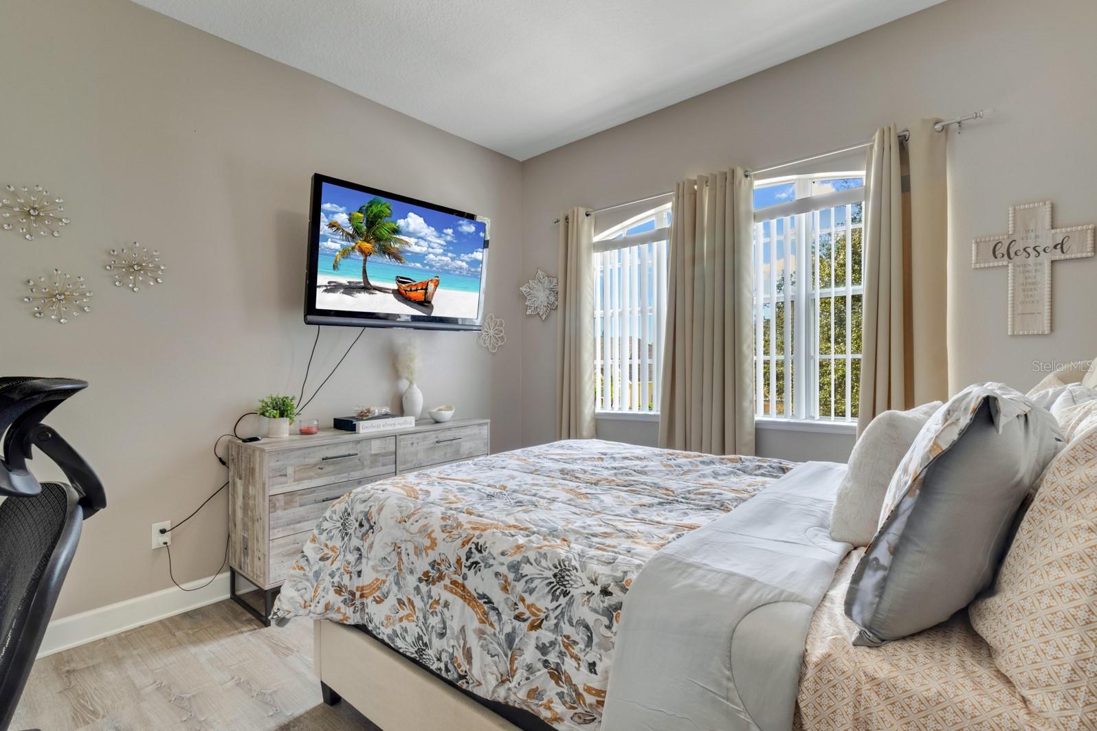 Image 37 of 57 For 1705 Bridgets Court