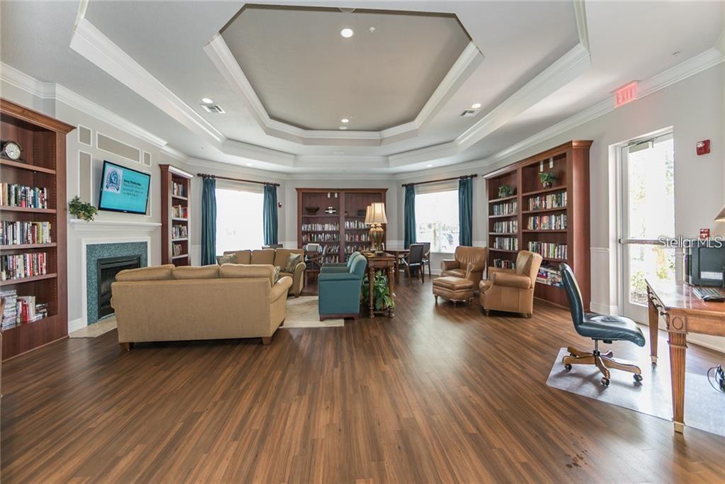 Image 5 of 6 For 1357 Venezia Court 303