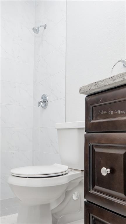 Image 7 of 11 For 401 Albatross Court B