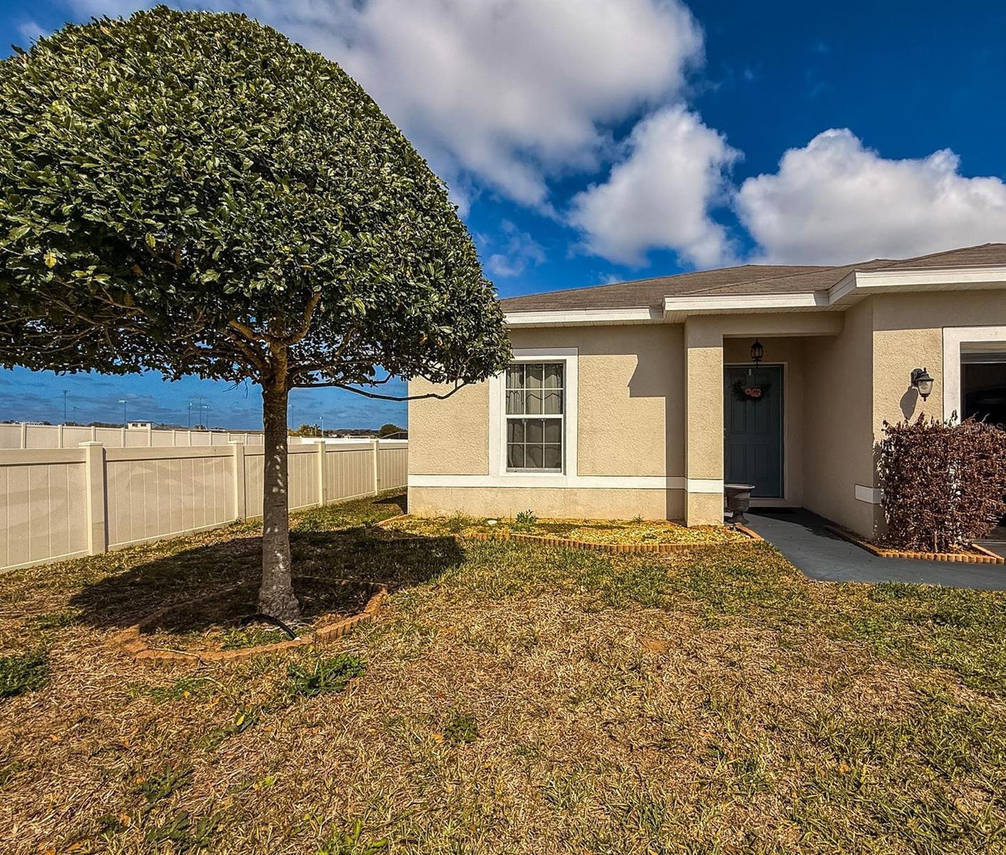 Image 5 of 35 For 188 Tanager Street