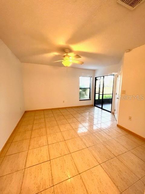 Image 13 of 27 For 2918 Semoran Boulevard 1