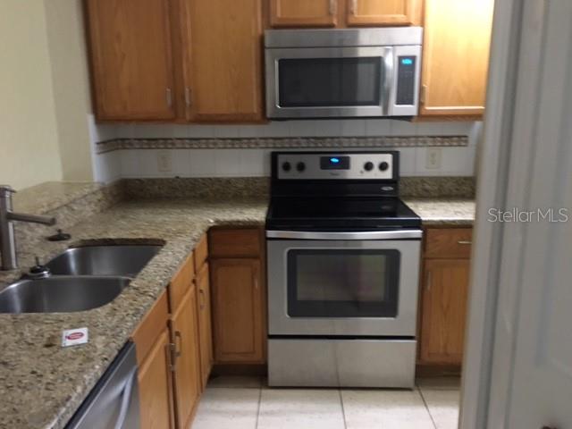 Image 4 of 27 For 2918 Semoran Boulevard 1