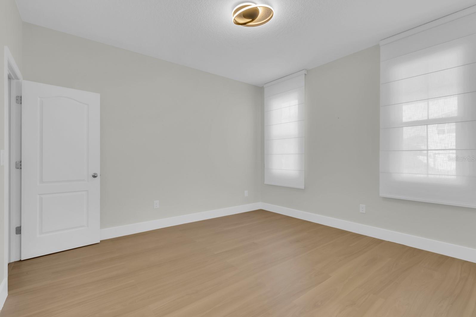 Image 22 of 53 For 15583 Hamlin Blossom Avenue