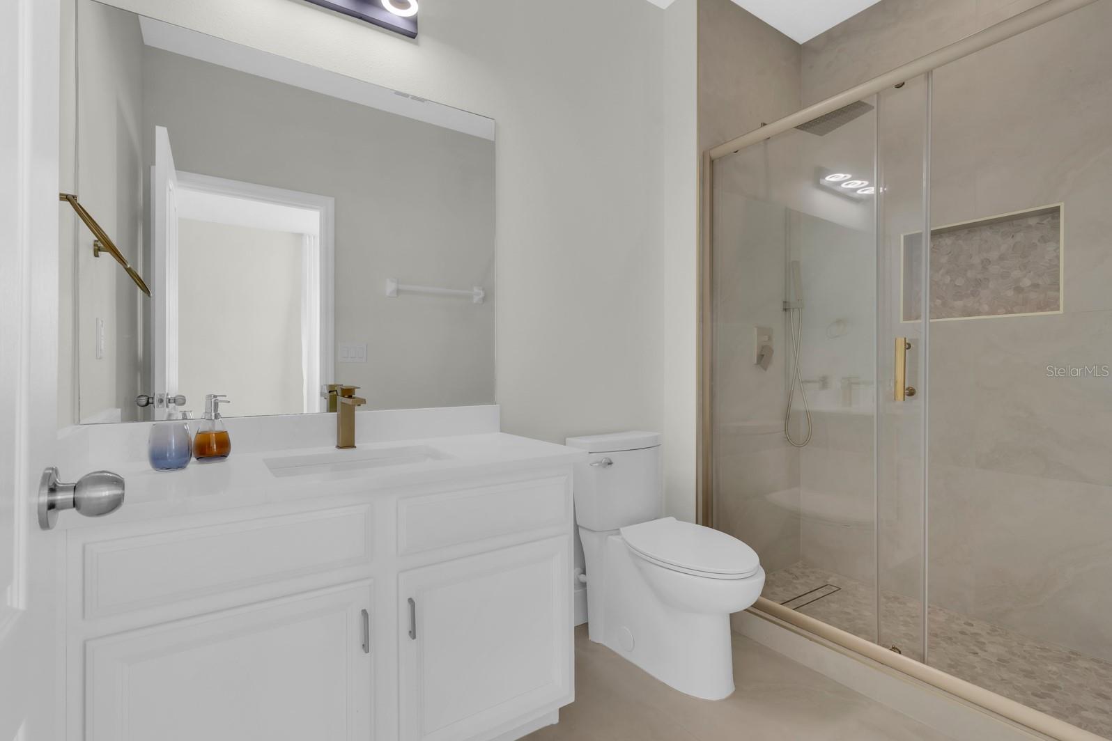 Image 31 of 53 For 15583 Hamlin Blossom Avenue