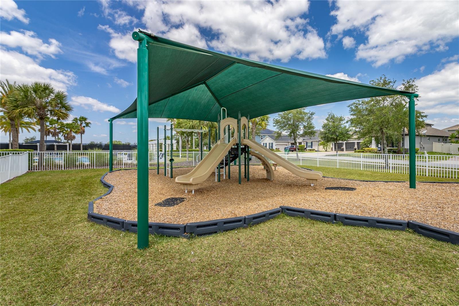 Image 39 of 53 For 15583 Hamlin Blossom Avenue