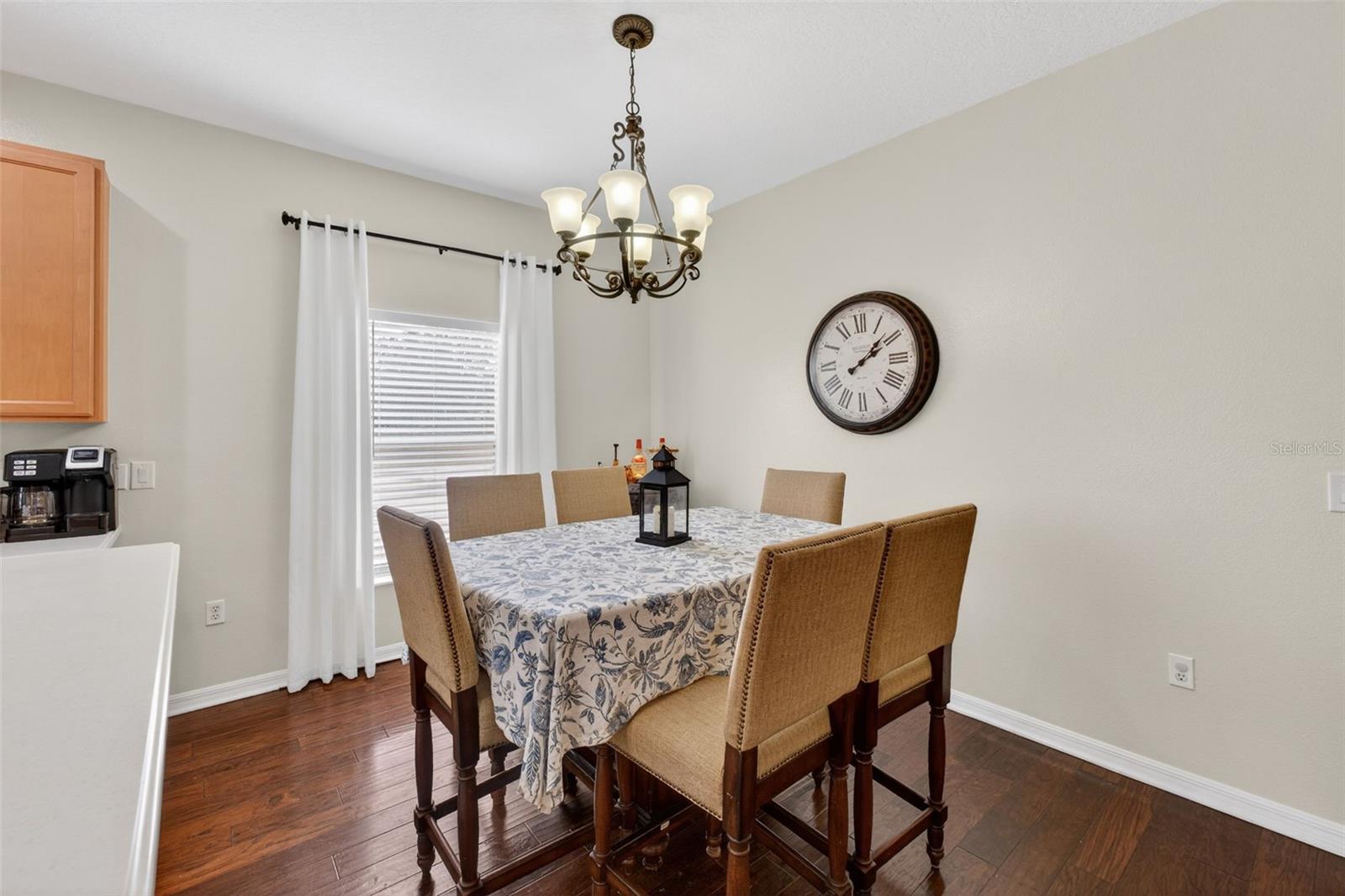 Image 20 of 82 For 117 Preston Avenue