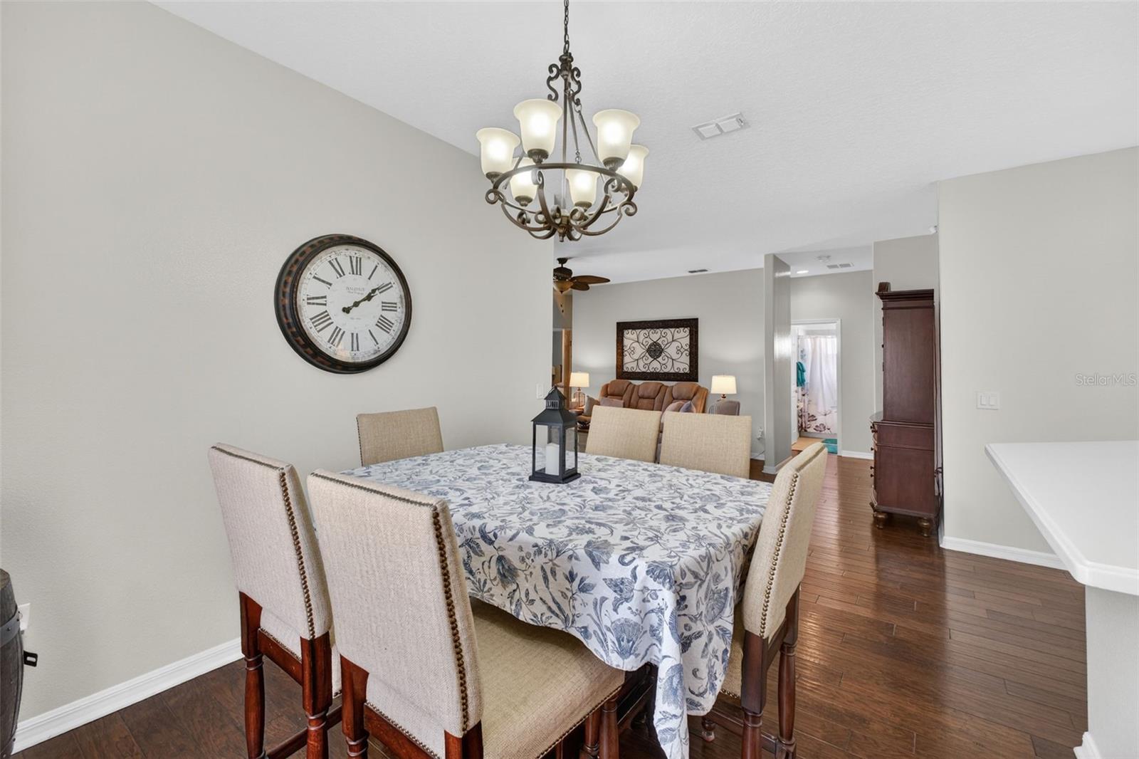 Image 21 of 82 For 117 Preston Avenue