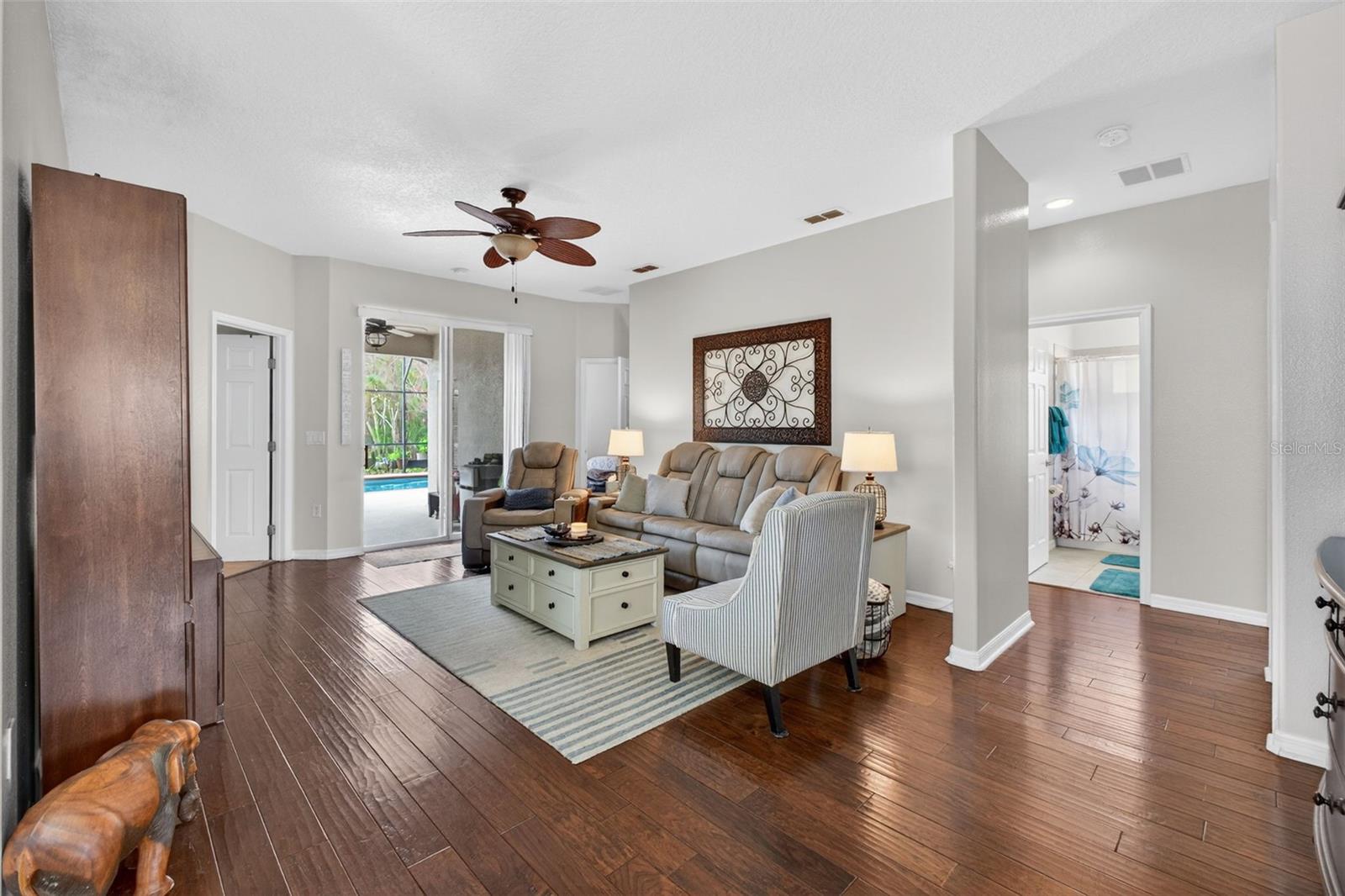 Image 23 of 82 For 117 Preston Avenue