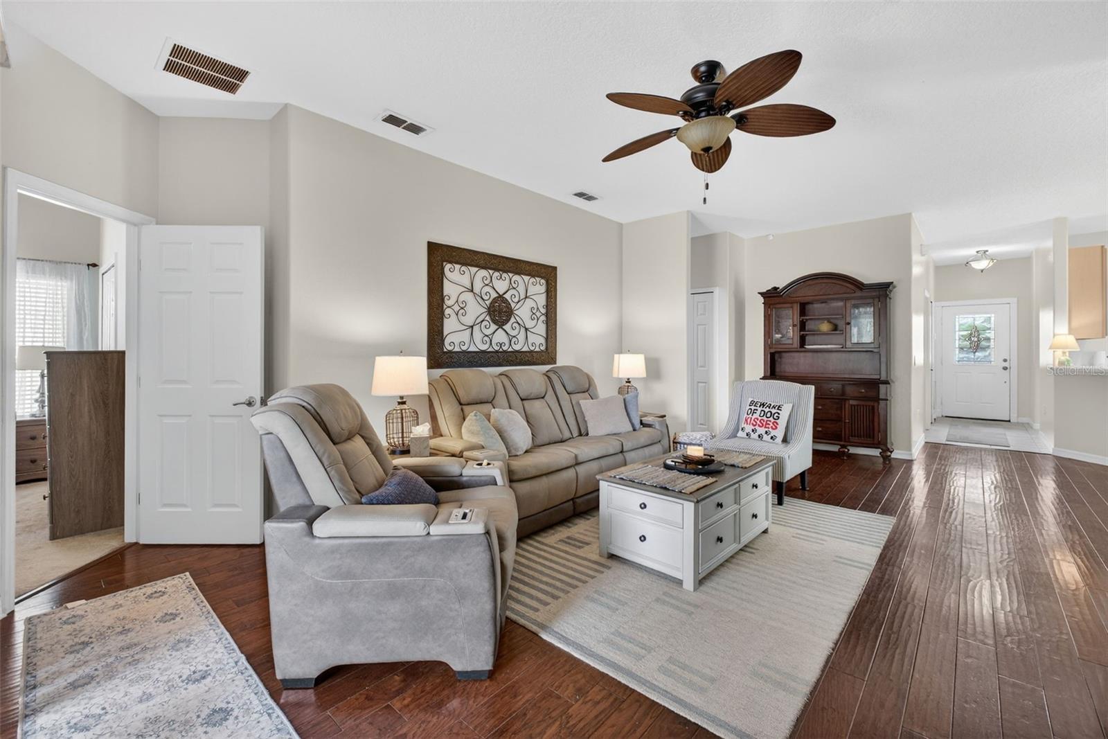 Image 27 of 82 For 117 Preston Avenue