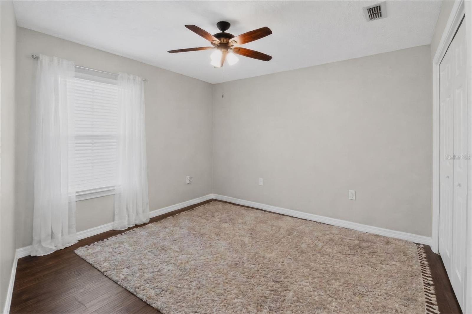 Image 35 of 82 For 117 Preston Avenue