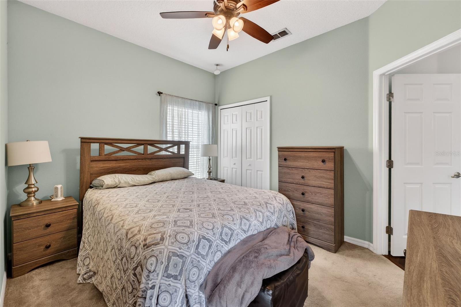 Image 40 of 82 For 117 Preston Avenue