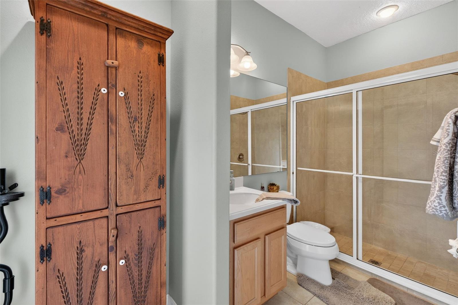 Image 43 of 82 For 117 Preston Avenue