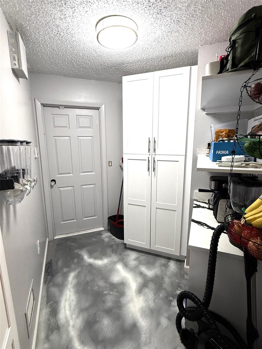 Image 12 of 42 For 2122 Winningway Streets