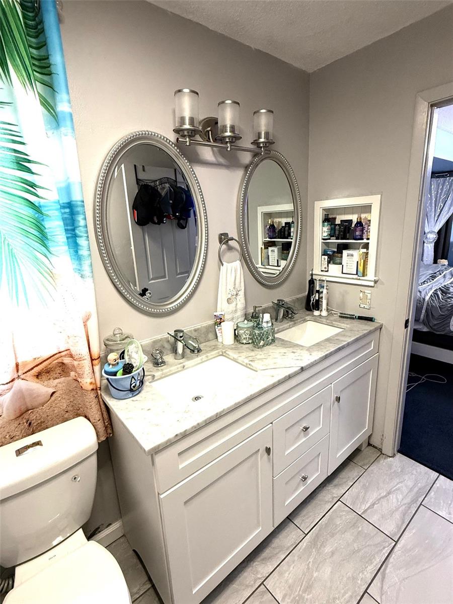 Image 23 of 42 For 2122 Winningway Streets