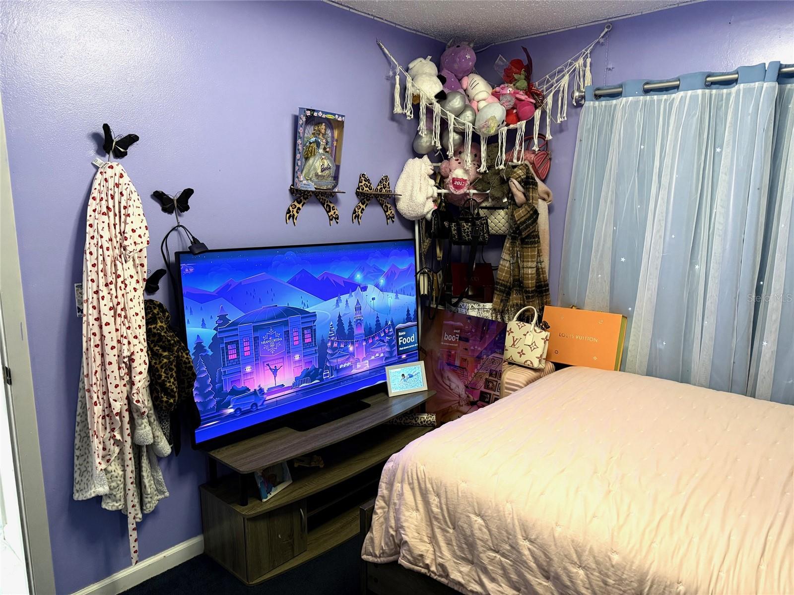 Image 28 of 42 For 2122 Winningway Streets