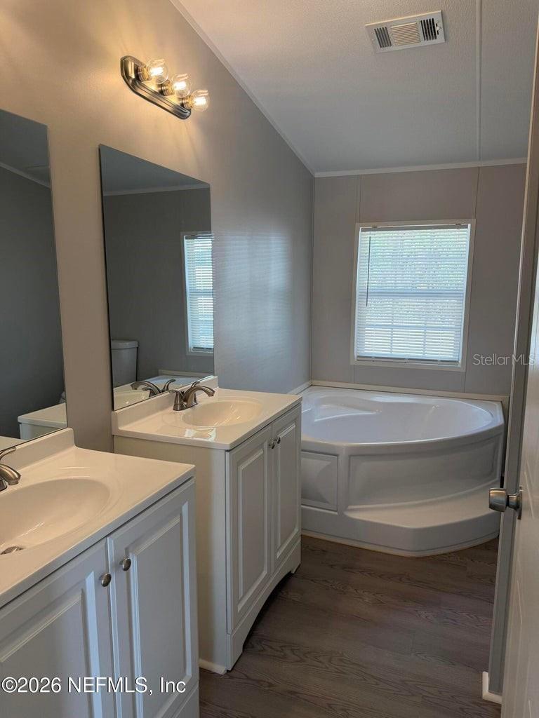 Image 17 of 40 For 204 Rabbit Track Road