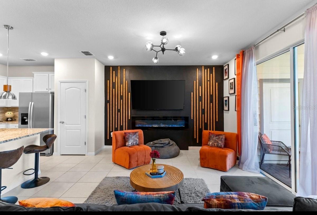 Image 11 of 66 For 7614 Oak Spring Lane