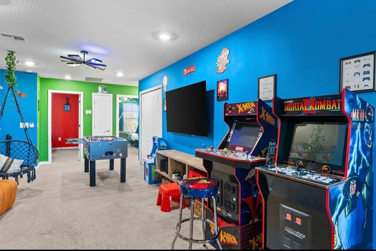 Image 34 of 66 For 7614 Oak Spring Lane