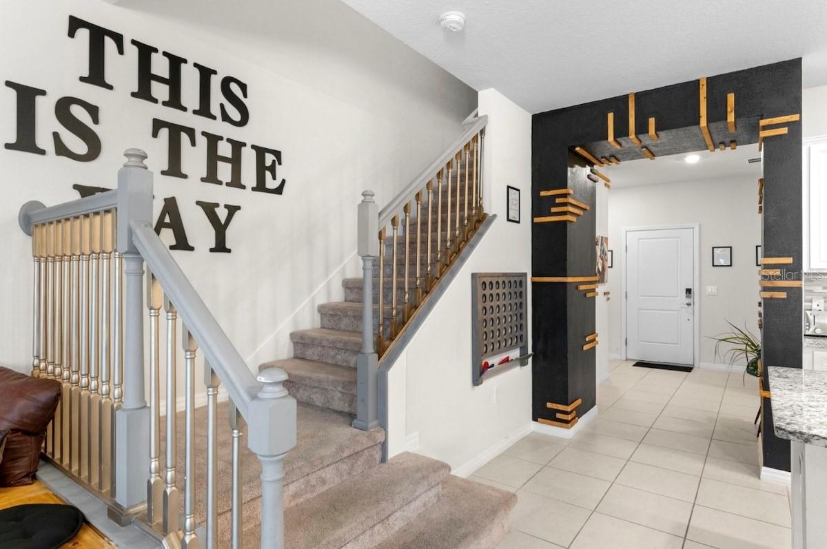 Image 4 of 66 For 7614 Oak Spring Lane