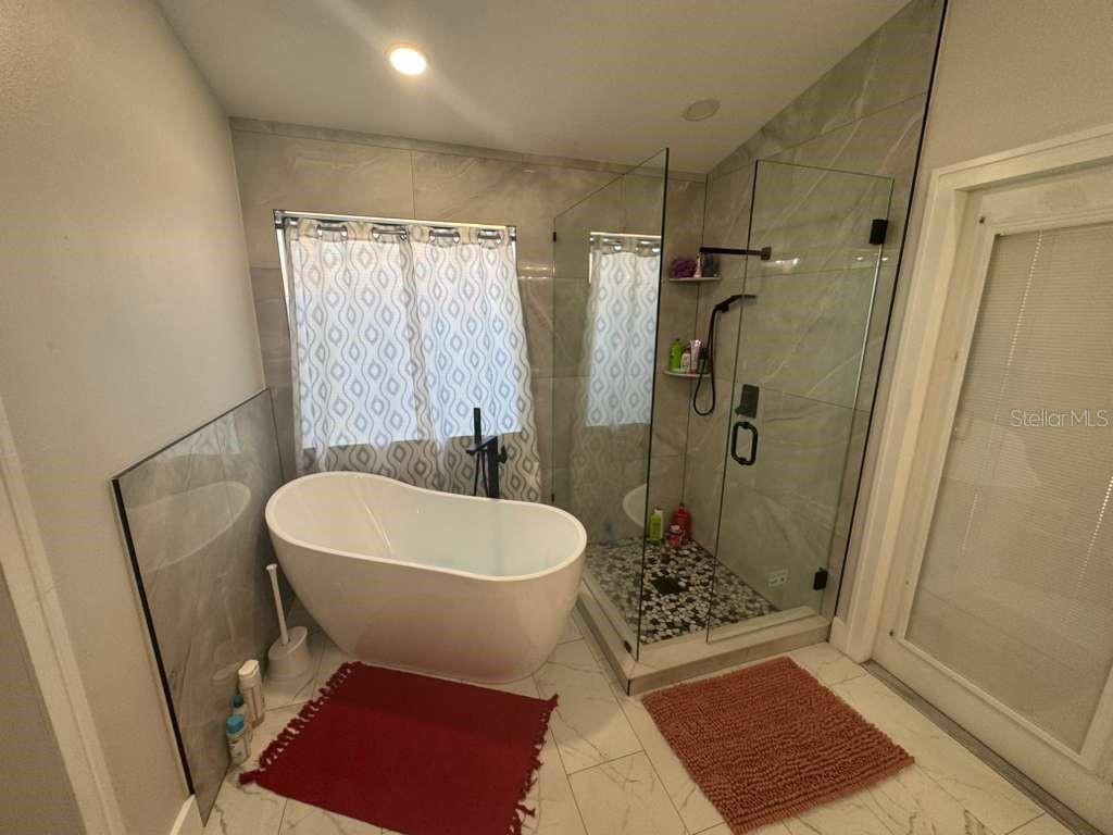 Image 18 of 28 For 2045 Jan Lan Boulevard