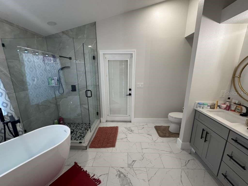 Image 19 of 28 For 2045 Jan Lan Boulevard