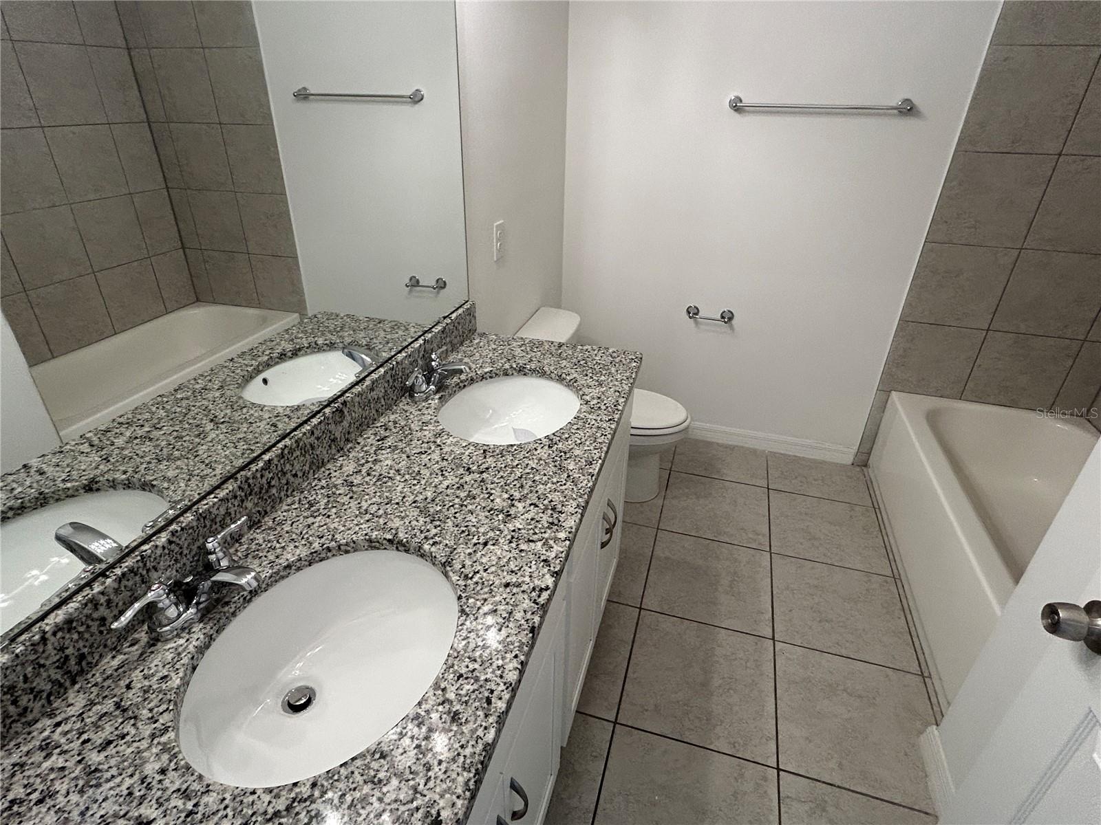 Image 13 of 25 For 1092 Patriot Loop