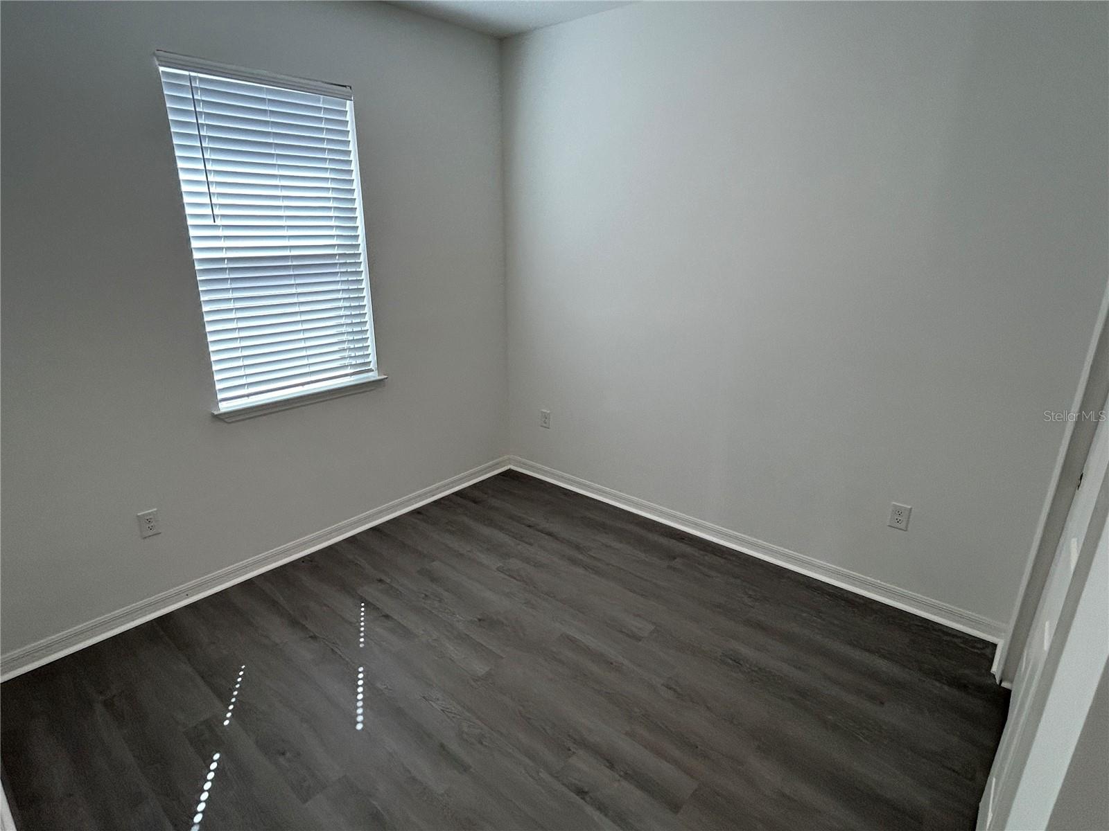 Image 16 of 25 For 1092 Patriot Loop